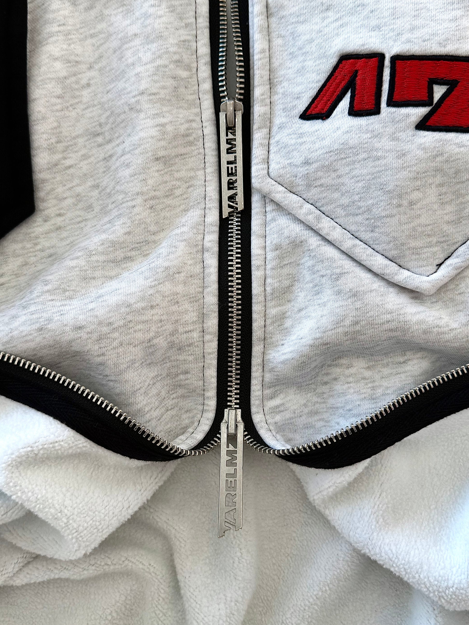 berry squared zip hoodie